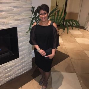 Meet your Posher, Gloria